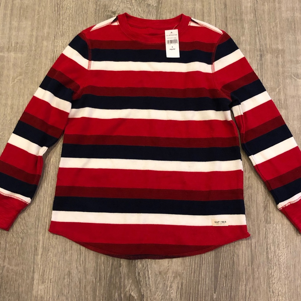Kids Gap red stripe long sleeve knit shirt.